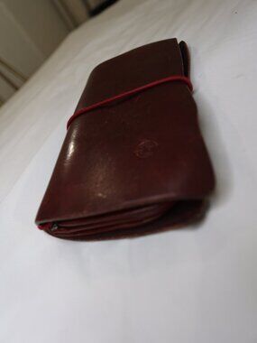 Old Trend Nomad Genuine Leather Travel Organizer